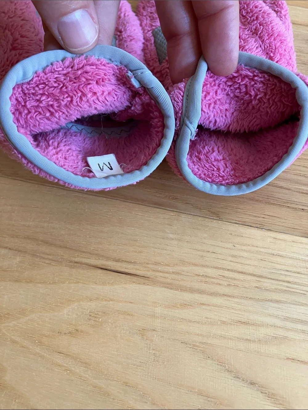 The North Face Pink Fleece Mittens kids medium